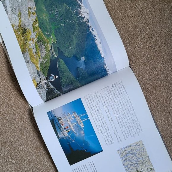 The‎ Great Bear Rainforest: Canada's Forgotten Coast by Ian &  Karen McAllister - Picture 4 of 5